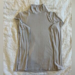 Taupe Abercrombie layering turtleneck